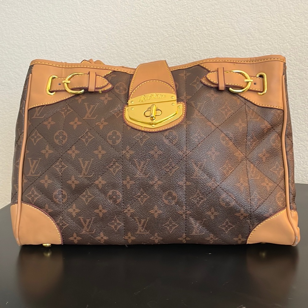 Designer style handbag
